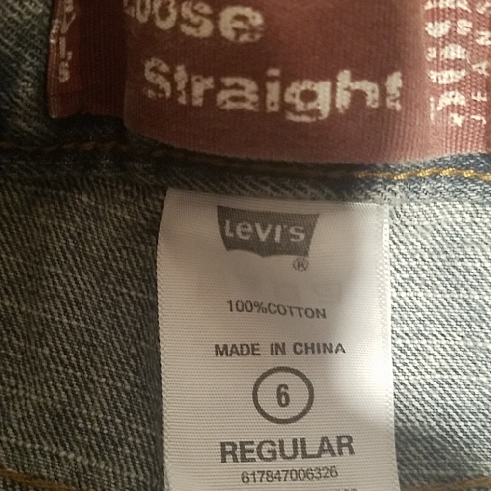 Jeans - Picture 3 of 3